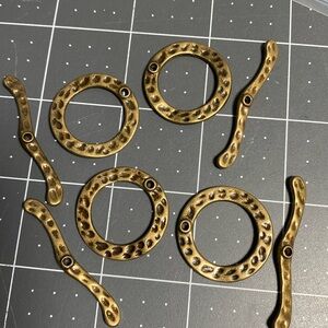 Findings: 4 vintage T-Clasp 27mm